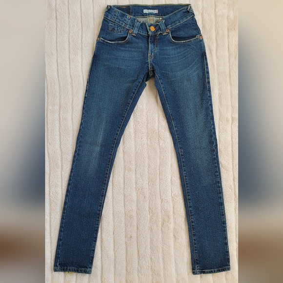 Levi's 504 Slouch Skinny Jeans - Picture 2 of 8